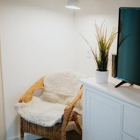 Gyopar - Gyoparosfuerdo Bed and Breakfast Orosháza