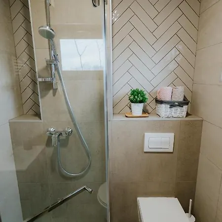 Bed & Breakfast Gyopar - Gyoparosfuerdo 4*