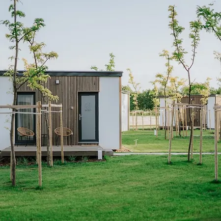 Gyopar - Gyoparosfuerdo Bed & Breakfast