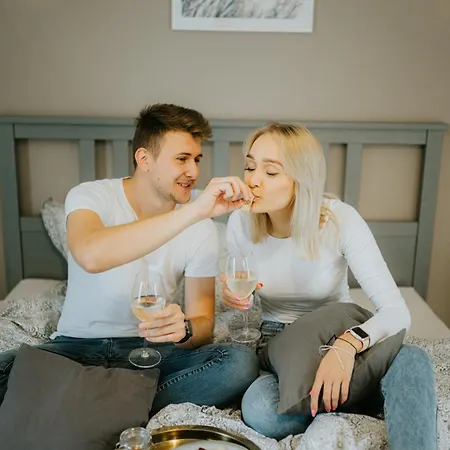 Bed and Breakfast Gyopar - Gyoparosfuerdo Orosháza